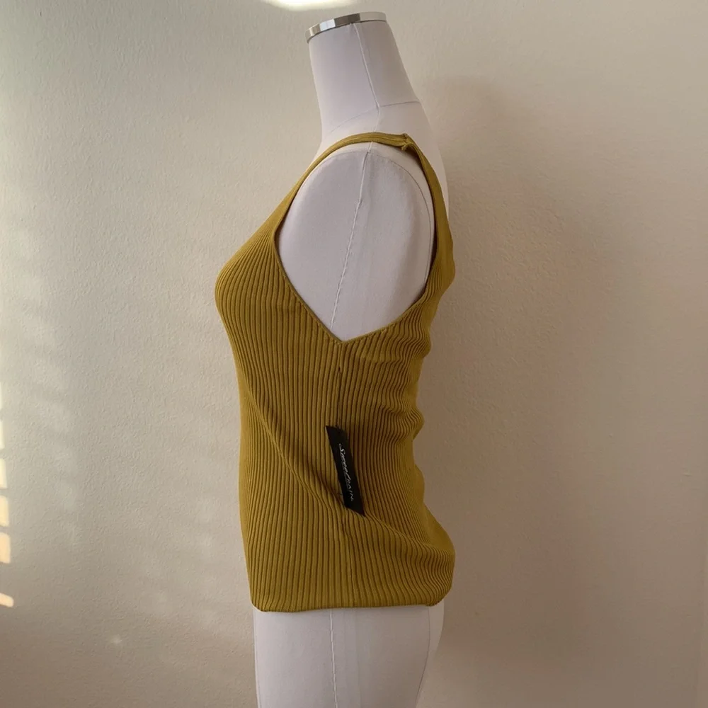 Woman’s Ribbed Tank Top - Picture 2 of 5